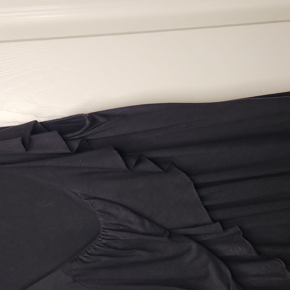 Daisy Fuentes Women's Black Sleeveless V-neckline Ruffled Front Dress Size S - Picture 4 of 12